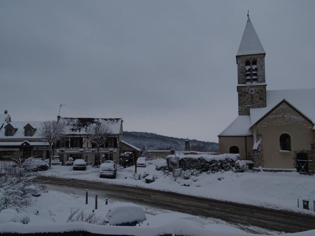 Auberge De La Garenne Saint-Remy-l'Honore Εξωτερικό φωτογραφία